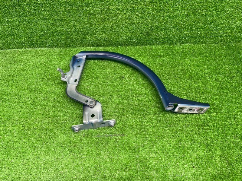 Петля крышки багажника, 1400 рублей, Москва