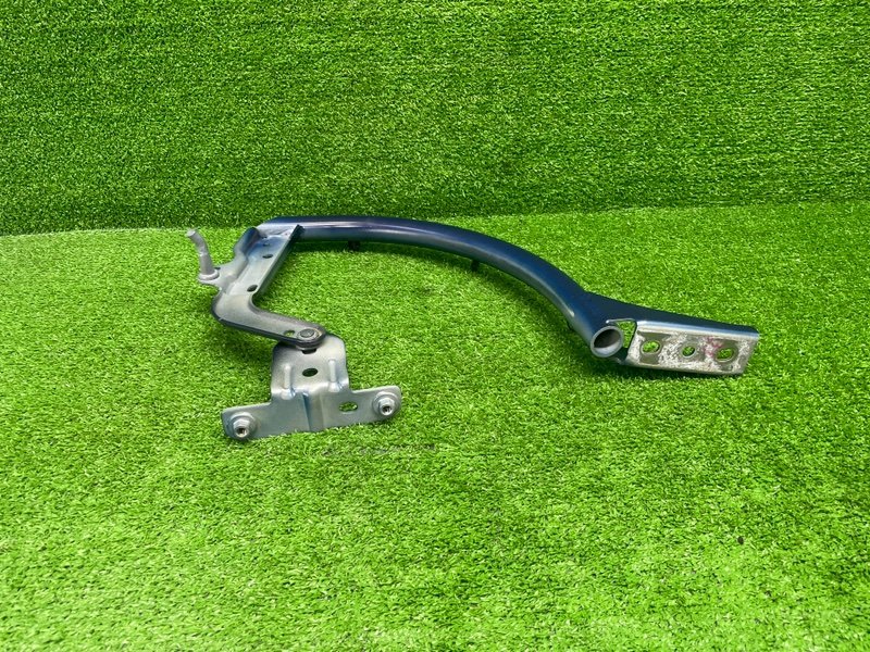 Петля крышки багажника, 1400 рублей, Москва