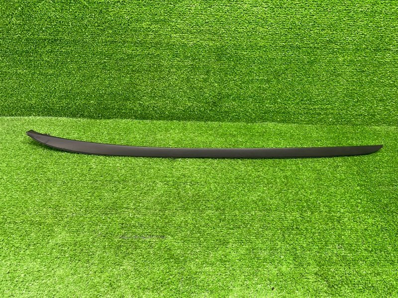 Молдинг лобового стекла, 2000 рублей, Москва