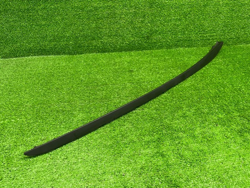 Молдинг лобового стекла, 2100 рублей, Москва