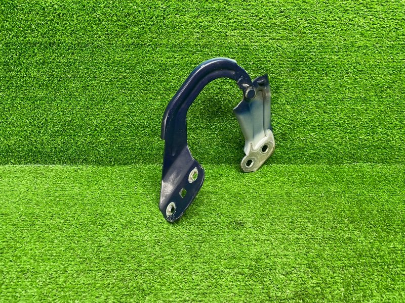 Петля капота, 1050 рублей, Москва