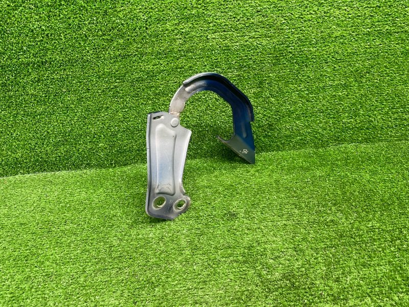 Петля капота, 1050 рублей, Москва