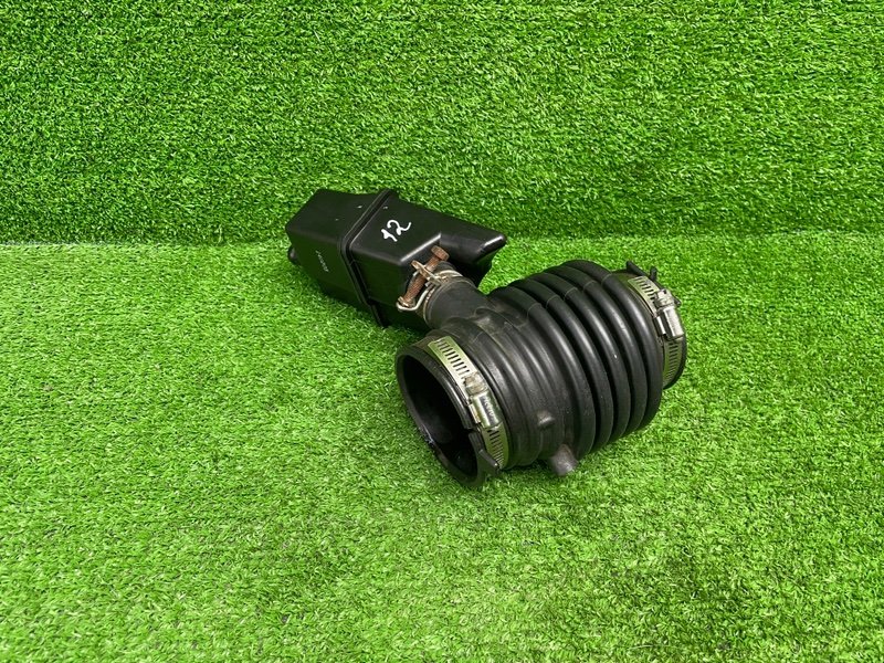 Патрубок воздушного фильтра, Москва