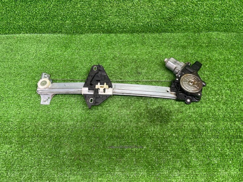 Стеклоподъемник задний, Москва