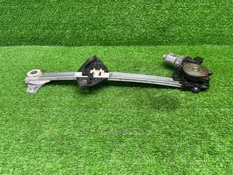 Стеклоподъемник задний, Москва