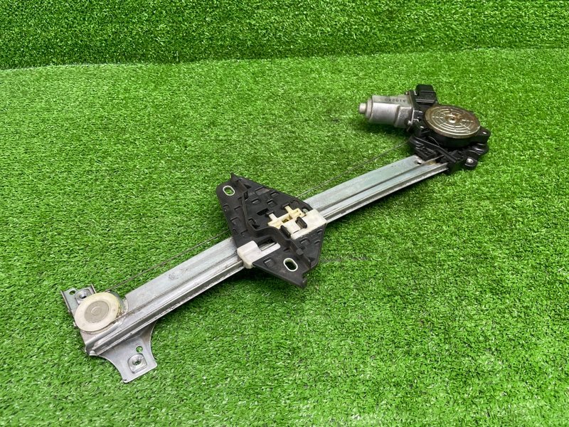 Стеклоподъемник задний, Москва