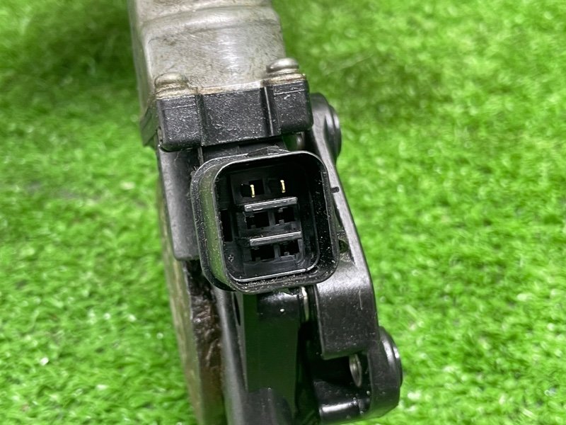 Стеклоподъемник задний, Москва