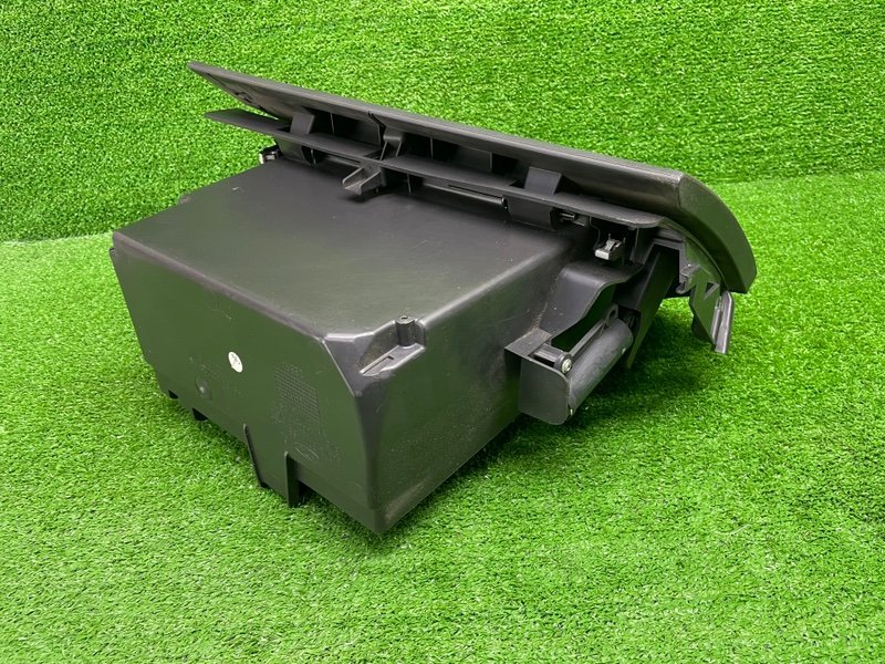 Бардачок, 1300 рублей, Москва