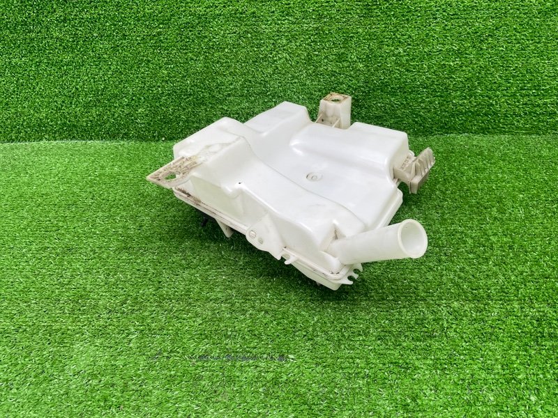 Бачок омывателя лобового стекла, 1500 рублей, Москва