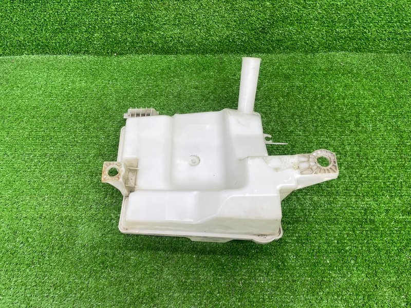 Бачок омывателя лобового стекла, 1500 рублей, Москва