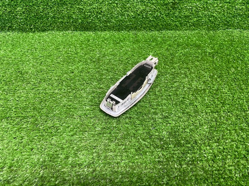 Плафон салонный, 1500 рублей, Москва