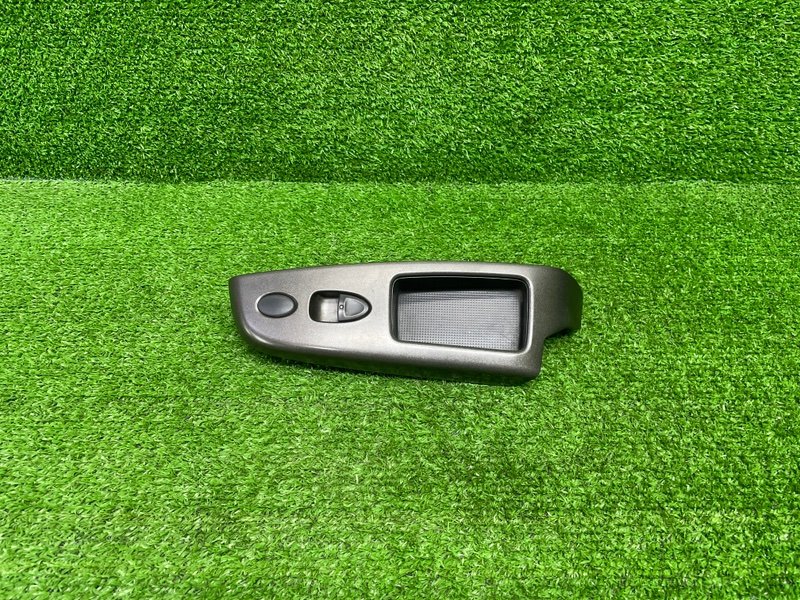 Кнопка стеклоподъемника, Москва