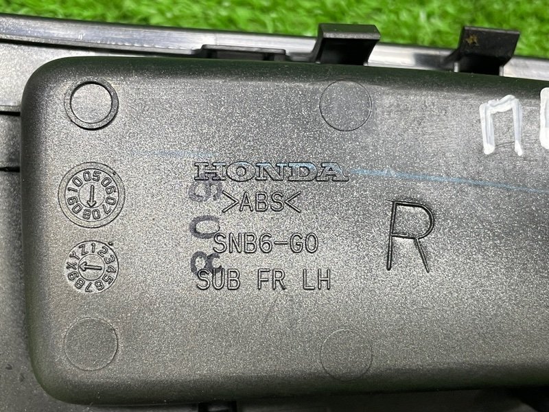 Кнопка стеклоподъемника, Москва