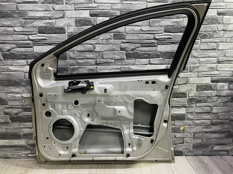 Дверь передняя правая, 17000 рублей, Москва