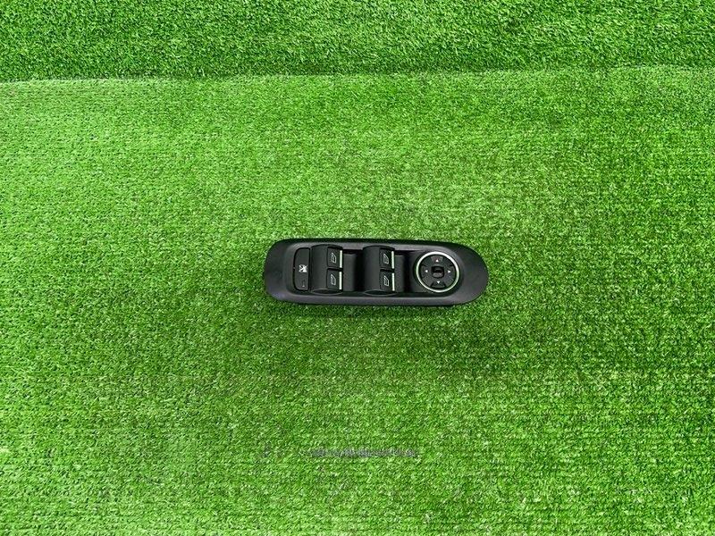 Блок управления стеклоподъемниками, 2500 рублей, Москва