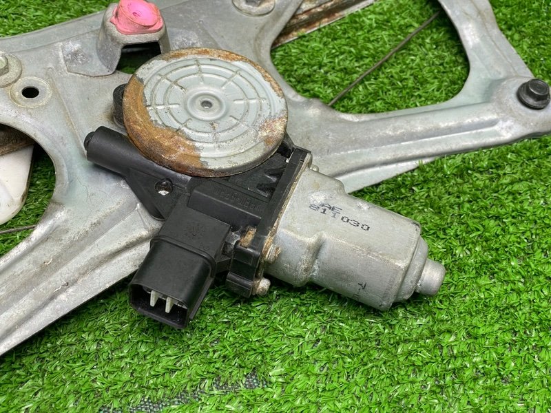 Стеклоподъемник передний, 2000 рублей, Москва