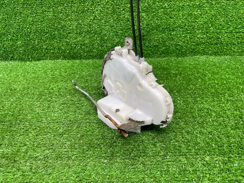 Замок двери задней правой, Москва