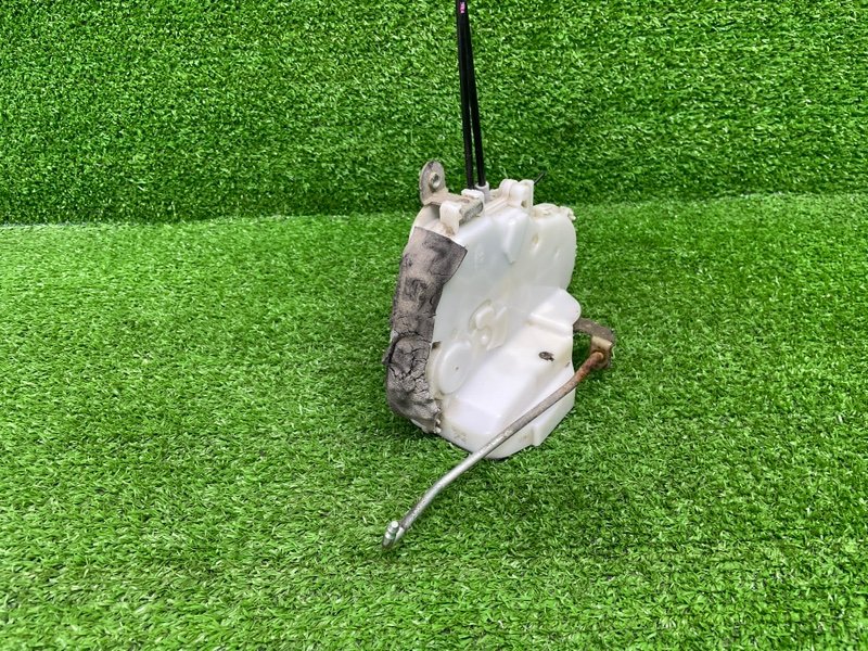 Замок двери задней правой, Москва