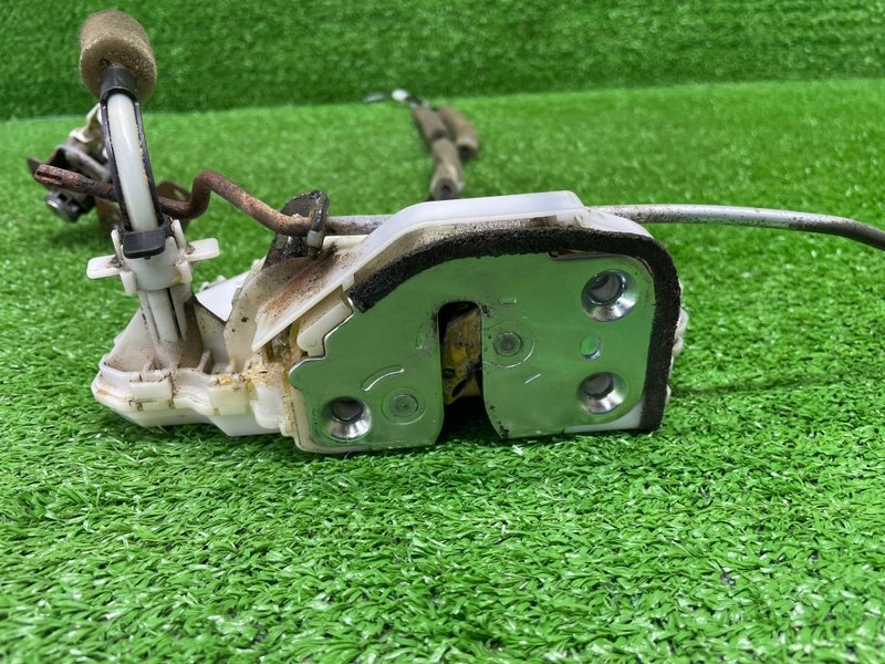 Замок двери передней левой, Москва