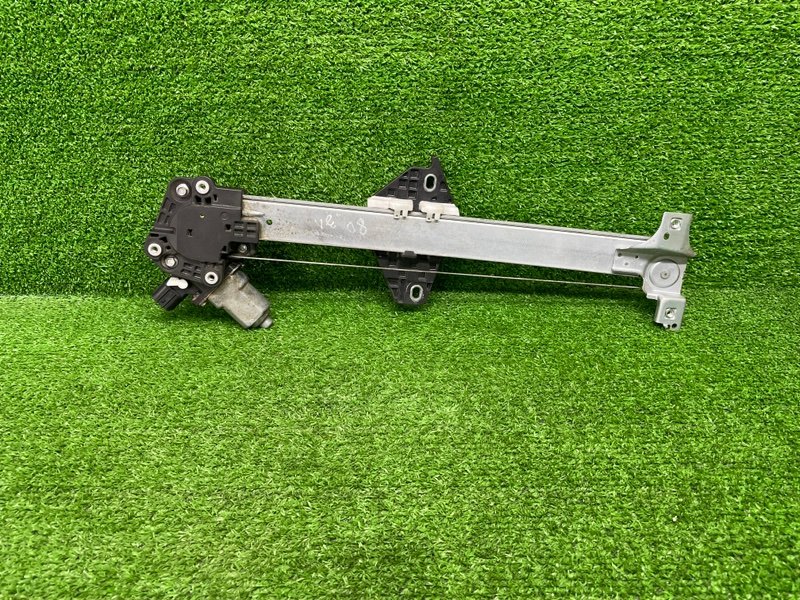 Стеклоподъемник задний, Москва