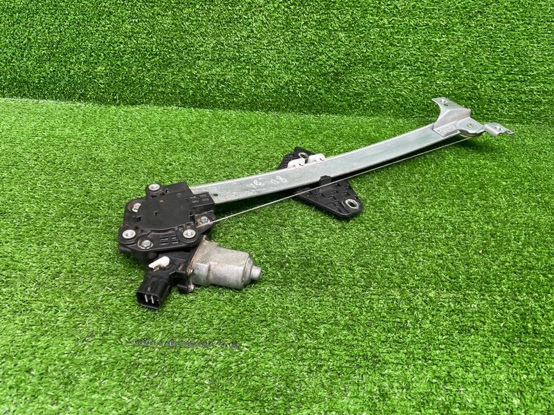 Стеклоподъемник задний, Москва