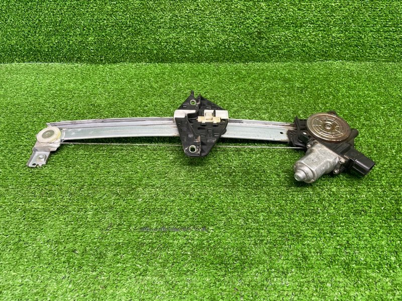 Стеклоподъемник задний, Москва