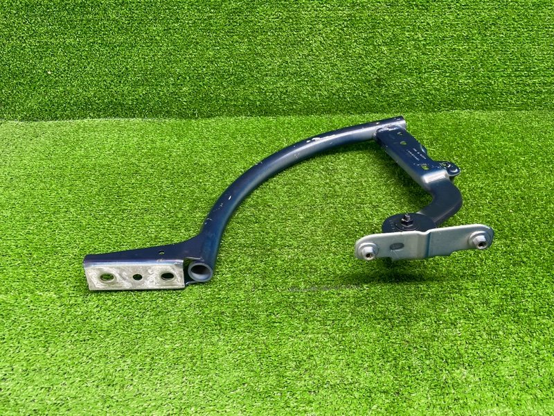 Петля крышки багажника, 1600 рублей, Москва