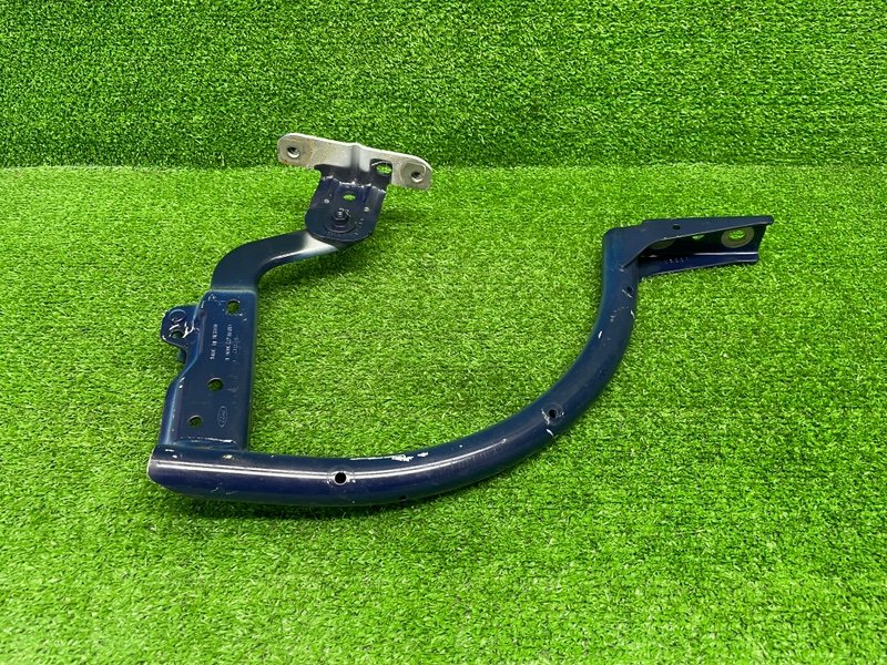 Петля крышки багажника, 1600 рублей, Москва