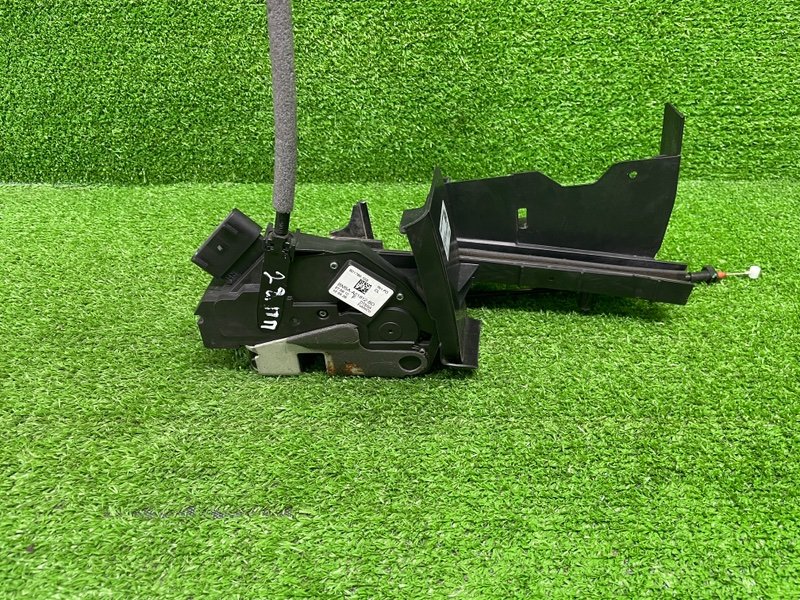 Замок двери передней правой, 1600 рублей, Москва