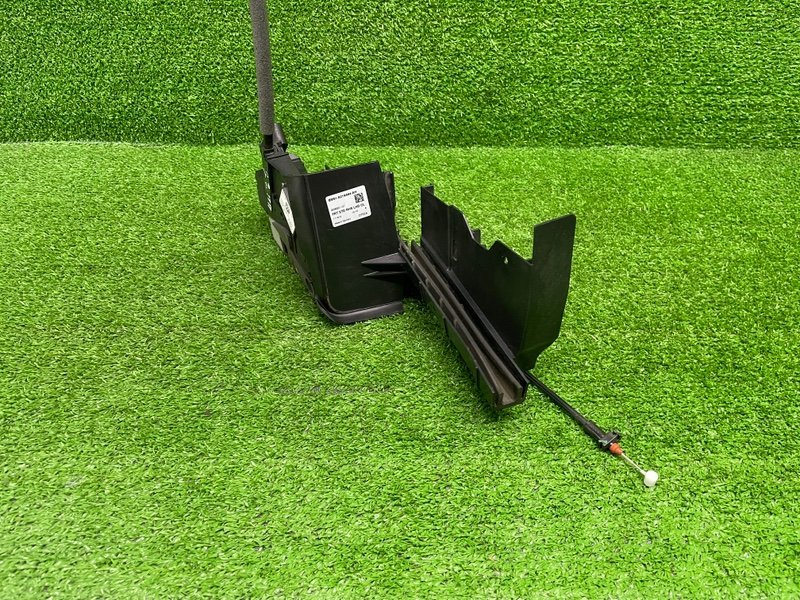 Замок двери передней правой, 1600 рублей, Москва