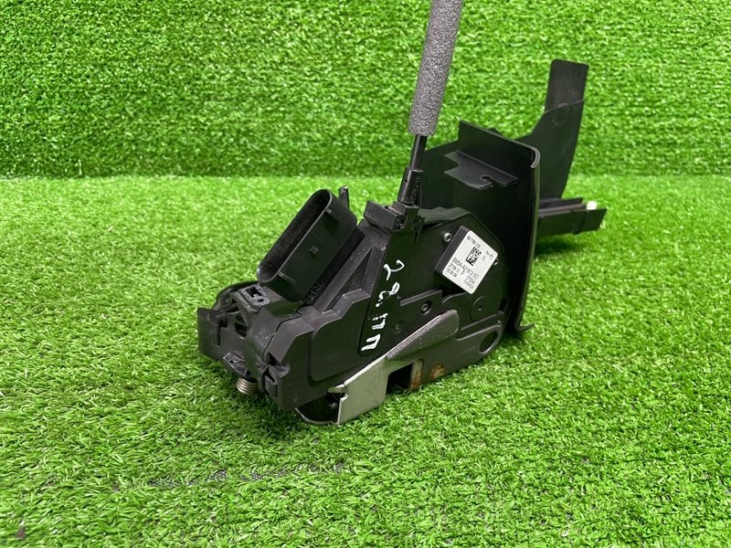 Замок двери передней правой, 1600 рублей, Москва