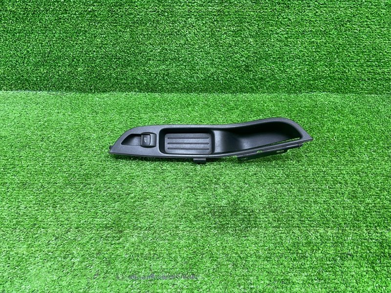 Кнопка стеклоподъемника, 900 рублей, Москва