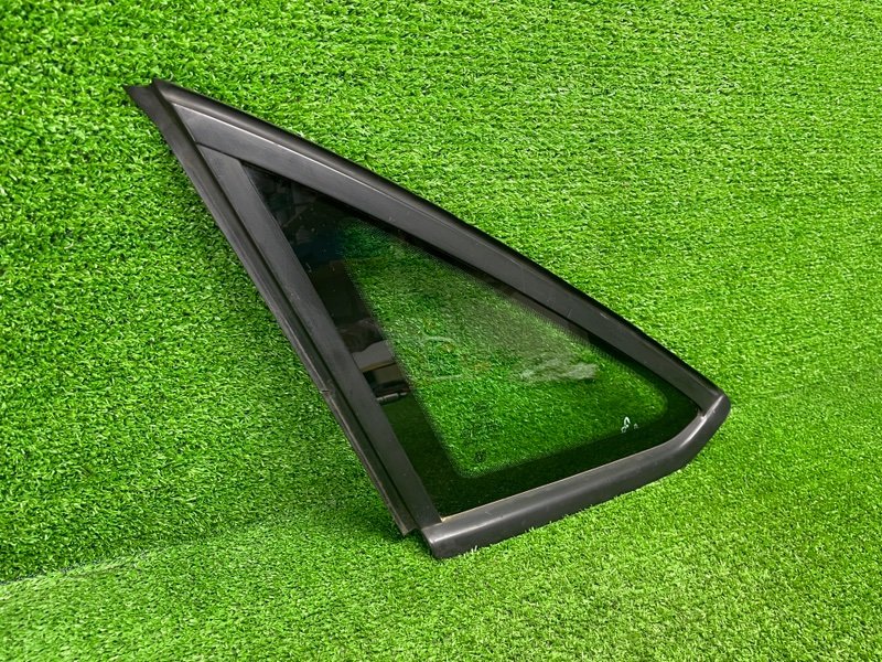 Стекло глухое зад. левое, 1500 рублей, Москва