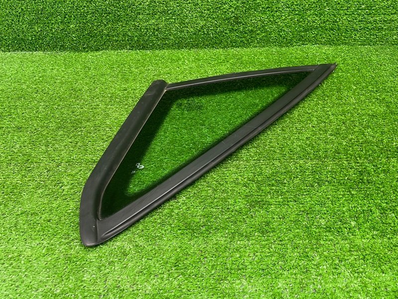 Стекло глухое зад. левое, 1500 рублей, Москва