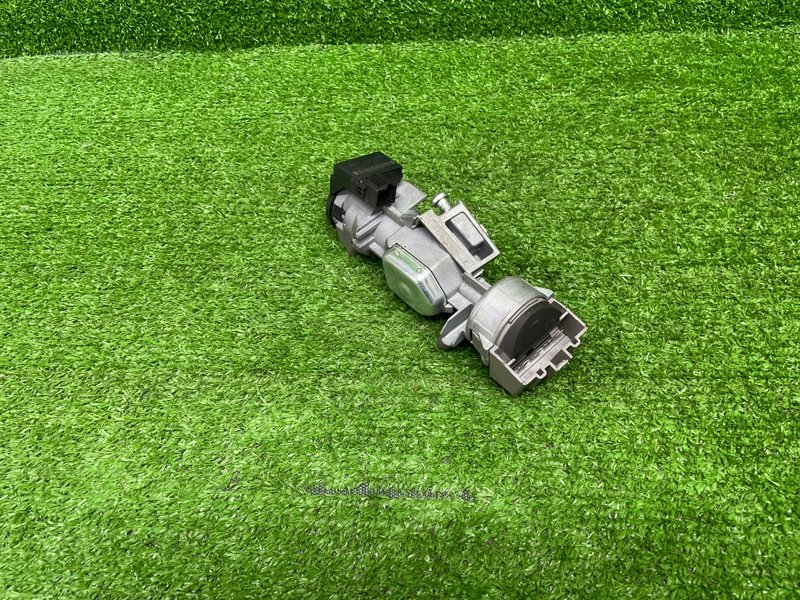 Замок зажигания, 2600 рублей, Москва