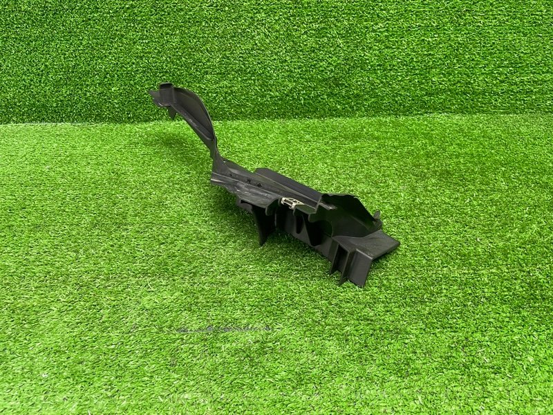 Накладка крыла, 500 рублей, Москва