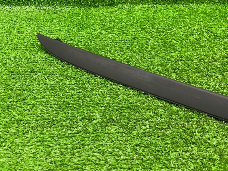 Молдинг лобового стекла, 2100 рублей, Москва