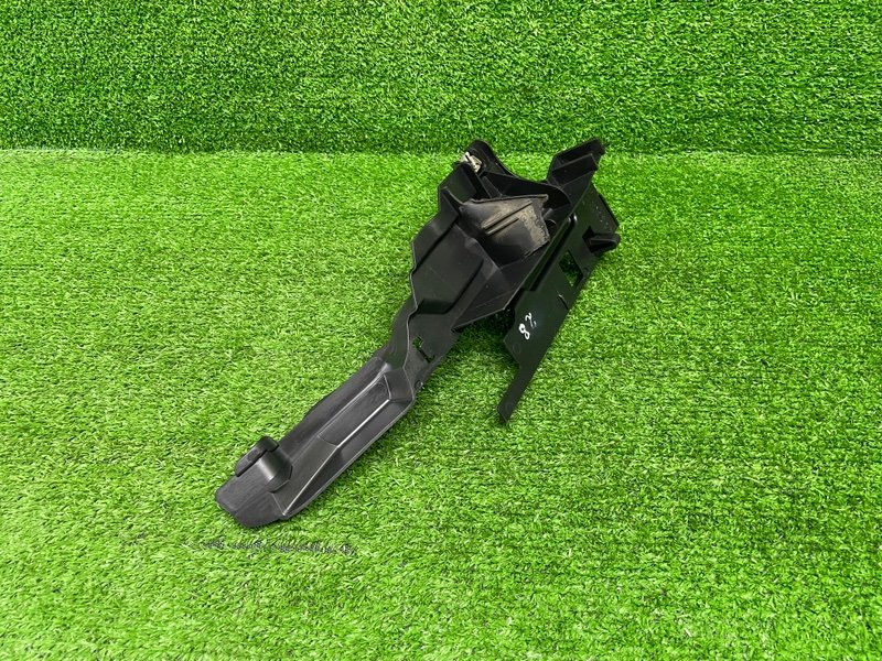 Накладка крыла, 1000 рублей, Москва