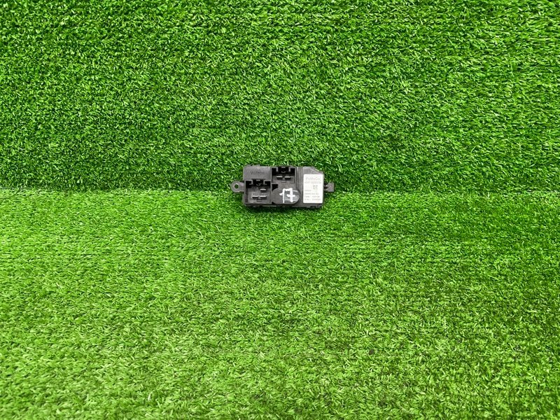 Резистор отопителя, 1000 рублей, Москва