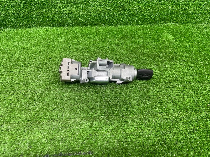 Замок зажигания, 2600 рублей, Москва