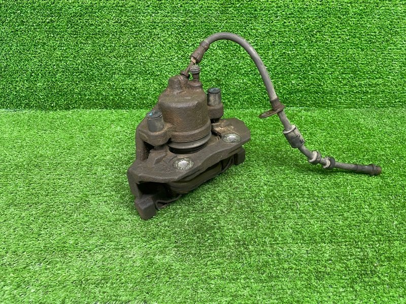 Суппорт тормозной передний правый, 950 рублей, Москва