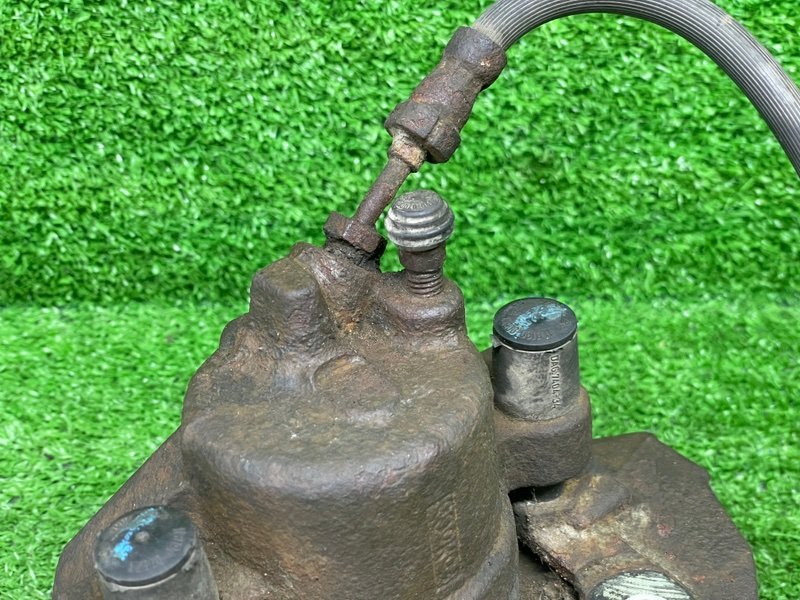 Суппорт тормозной передний правый, 950 рублей, Москва