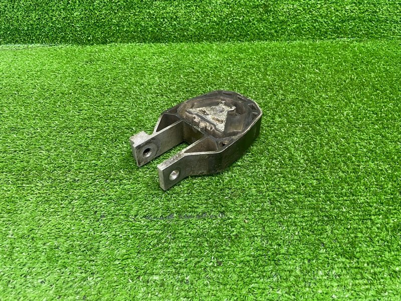 Опора КПП, 1050 рублей, Москва