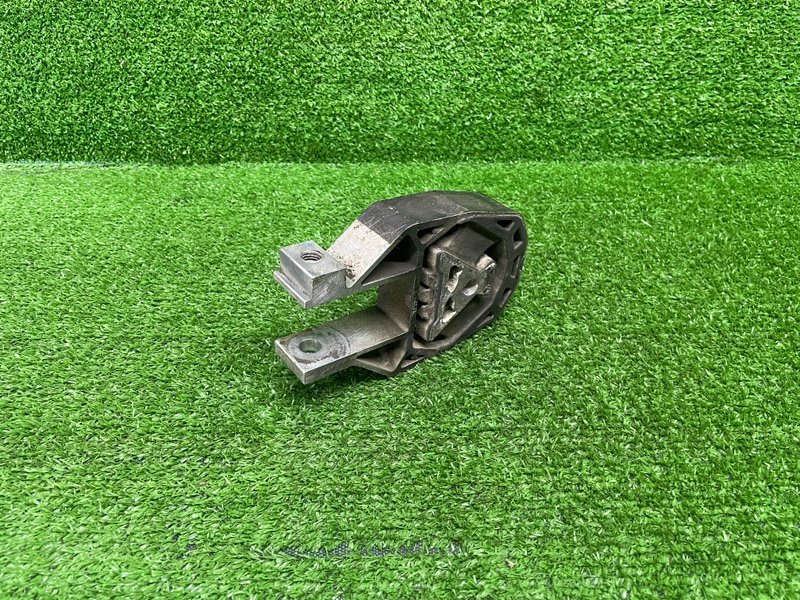 Опора КПП, 1050 рублей, Москва