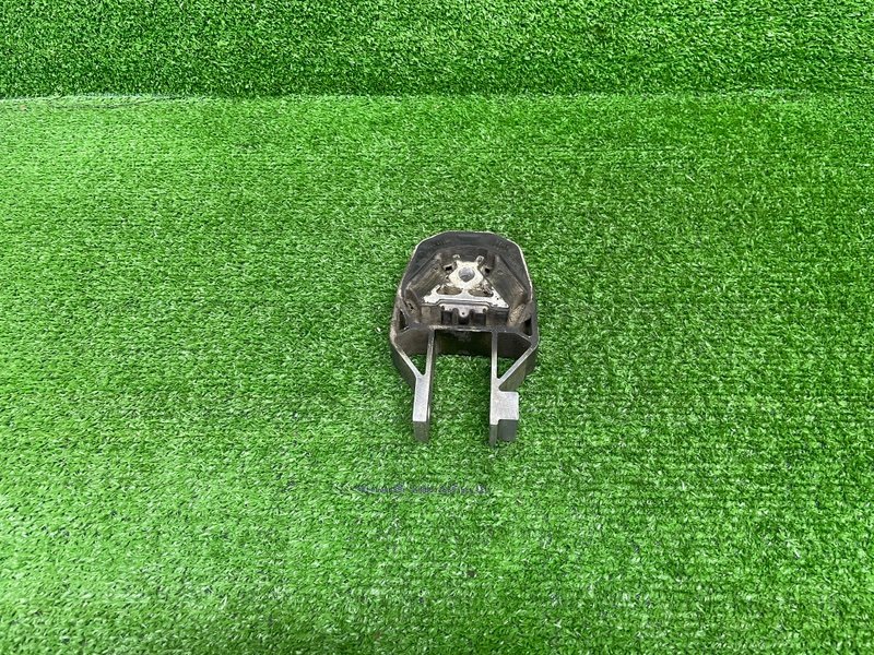 Опора КПП, 1050 рублей, Москва