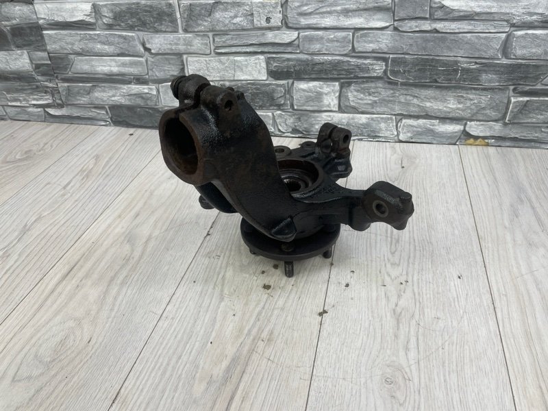 Кулак поворотный, 3050 рублей, Москва