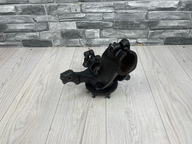 Кулак поворотный, 3100 рублей, Москва