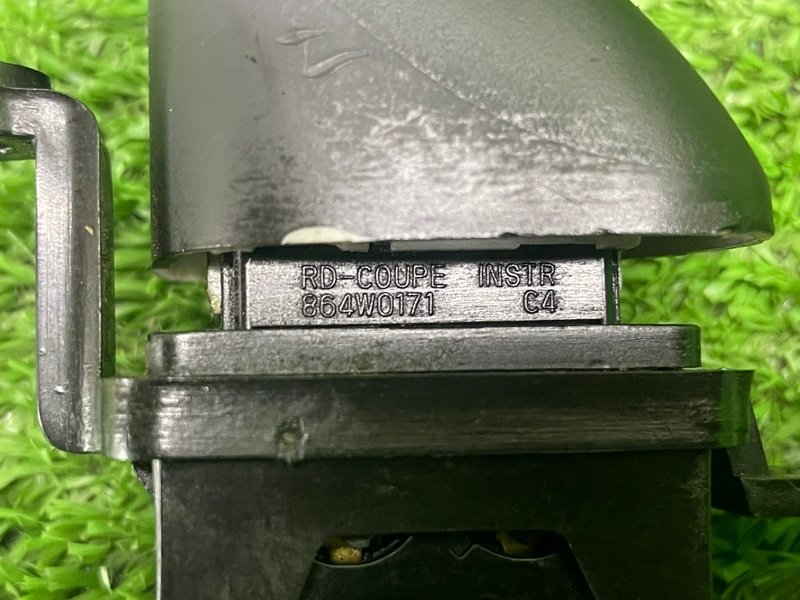 Кнопка обогрева лобового стекла, 1000 рублей, Москва