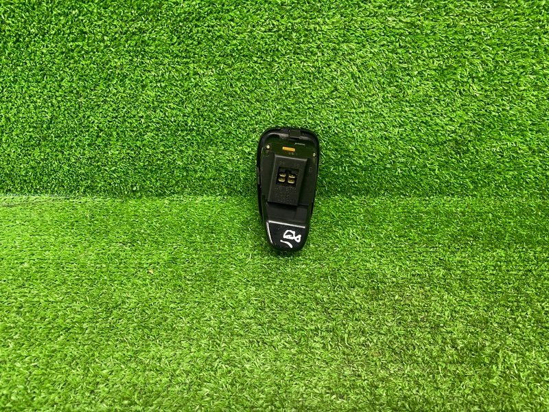 Часы, 2000 рублей, Москва