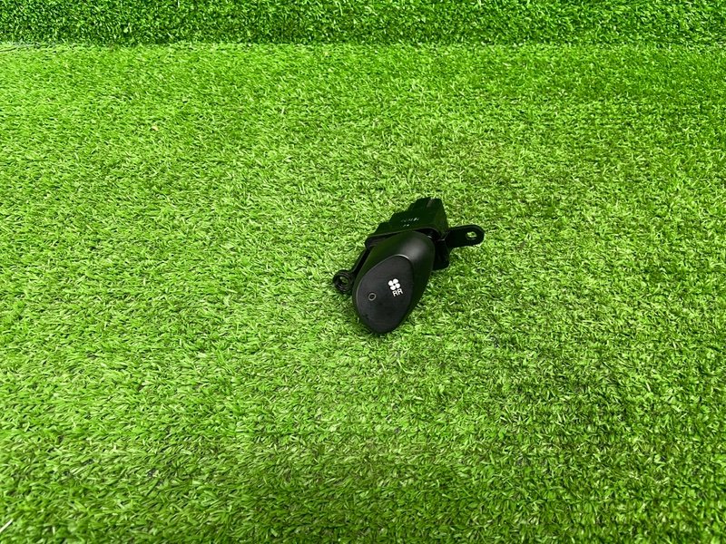 Кнопка, 1000 рублей, Москва